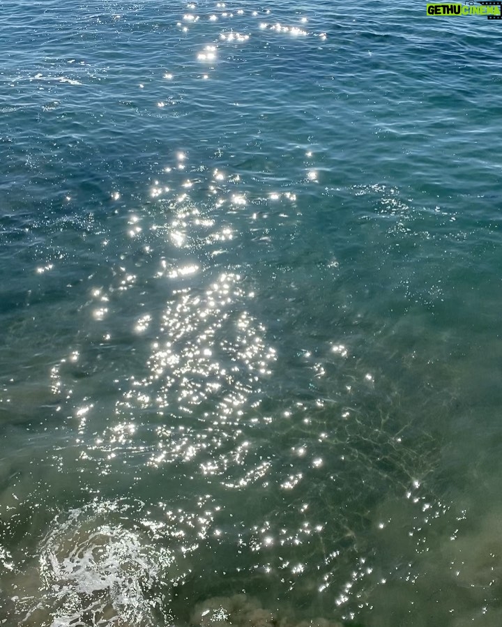 Jessica Gomes Instagram - magical views & sounds xxx Malibu, California