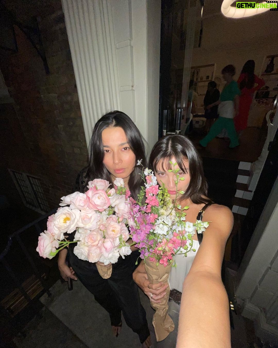 Jessica Gomes Instagram - π‘ππΊπΈπΌπ₯πΉπ·πͺ»πΏ London, United Kingdom
