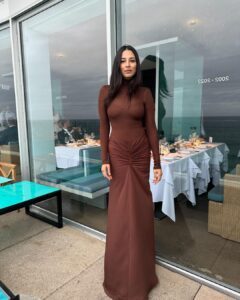 Jessica Gomes Instagram - 🤎 @christopher_esber
