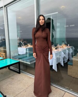 Jessica Gomes Instagram - 🤎 @christopher_esber