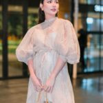 Jessica Mila Instagram - Sapto Djojokartiko's SS '24: A runway of elegance. Congratulations @saptodjojokartiko for the beautiful pieces!🤍