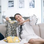 Jessica Mila Instagram - Welcoming the presence of the little one, for the outfits, I choose and trust Velvet Junior! 🥰 The material is guaranteed safe and comfortable with Oeko-Tex and SNI certifications. Velvet Junior is not only a wise choice but also brings the joy mothers always desire. Prepare happiness for the little one with the best!🤍 @velvetjunior