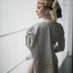 Jessica Mila Instagram – Embracing tradition with a touch of elegance @veraanggraini_kebaya 🤍

#KUPunyaMILA