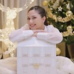 Jessica Mila Instagram - Experience the enchantment of the holidays with @diorbeauty. Unbox joy, radiance, and timeless beauty🤍 #DiorHoliday