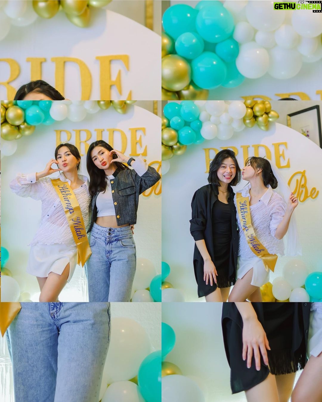 Jessica Mila Instagram - So lucky to be surrounded by so much love. The countdown is officially on 🥹🤍