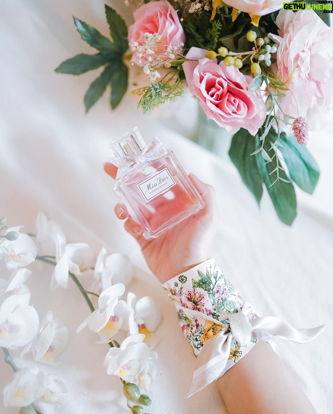 Jessica Mila Instagram - The Miss Dior fragrances take you on stunning olfactory strolls through oceans of multicolored petals and fragrant floral bouquets @diorbeauty 🌸 #MISSDIOR #LOVEISABOUQUET