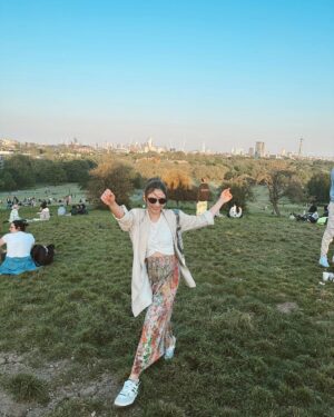 Jessica Mila Instagram - London! blessed with perfect weather 🌻
