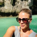 Jessica Schwarz Instagram - Sending sun and love 💕 #krafttanken#thailand#familie เกาะห้อง จ. กระบี่