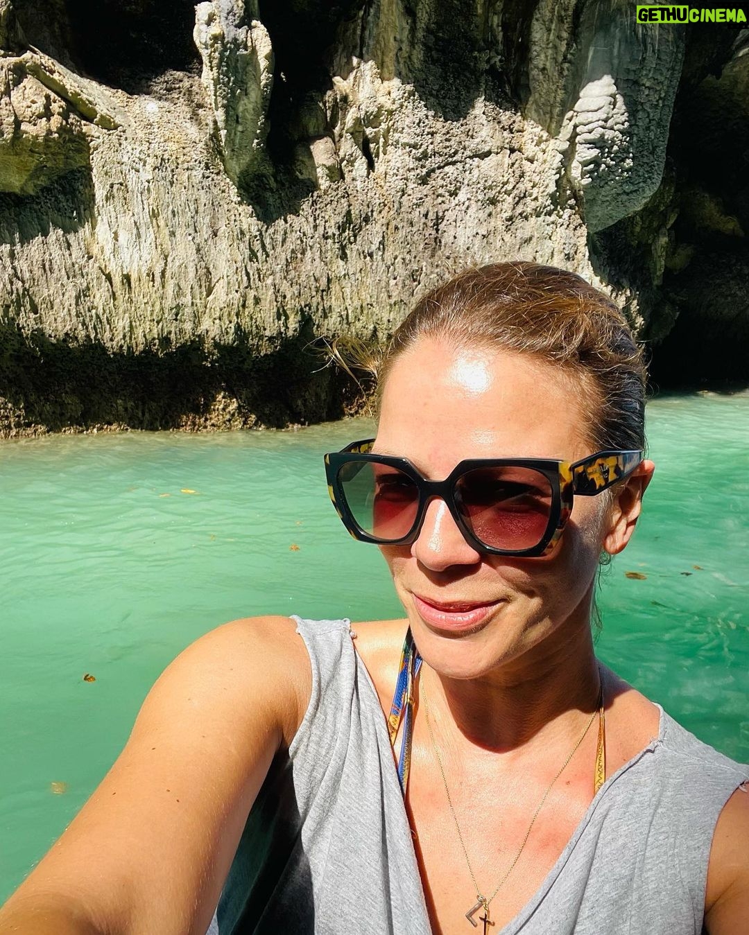 Jessica Schwarz - 1.4K Likes - Sending sun and love 💕 #krafttanken#thailand#familie
