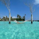 Jessica Schwarz Instagram - Just hanging around …. 🧜🏼‍♀️ #sendsomesunshine#sendsomelove Fushifaru Maldives