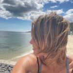 Jessica Schwarz Instagram - Kurze Erholung nach 6 unglaublichen Tagen, mit fantastischen Gästen und 14 Stunden Tagen 🤪 I love it #stadtstrand#setubal#abinsmeer#peaceful#happy @reves.etoilesportugal Setúbal