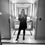 Jessica St. Clair Instagram - Messy bathroom selfie (pre-eyelid glue incident.)