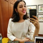 Jheel Mehta Instagram - There's a lot to be grateful for 🥀