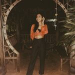 Jheel Mehta Instagram - Being happy never goes out of style 🌹 Pants: My Dad's from the '90s Top: @nefsfinds