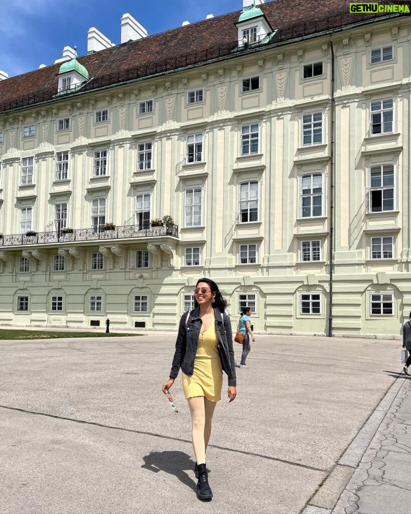 Jheel Mehta Instagram - I guess you can say that the last picture rocks 🧐🤪 Wien, Österreich
