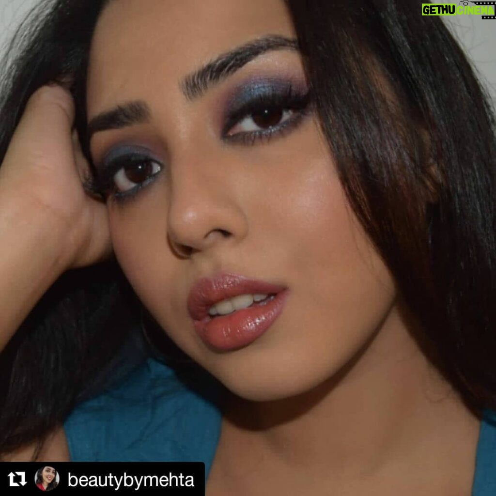 Jheel Mehta Instagram - #Repost @beautybymehta "Color Pop" ・・・ Feeling colorful 'cause the weekend is almost here! 🎨 Had a lot of fun creating this look with a pop of color. Mua: @jheelmehta_ . . . . . . . . . . . . . . . . . #beautybymehta #makeupbyjheelmehta #photoshootathome #photoshoot #makeupphotography #colorpop #makeupartistsofinstagram #behindthechair #beautylover #mumbaibeauty #indianbeauty #maneaddicts #girlboss #makeupartist #popofcolor #maccosmetics #colors #mnyitlook