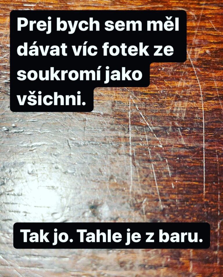 Jiří Mádl Instagram - Prej bych měl ten Instáč trochu pohonit.