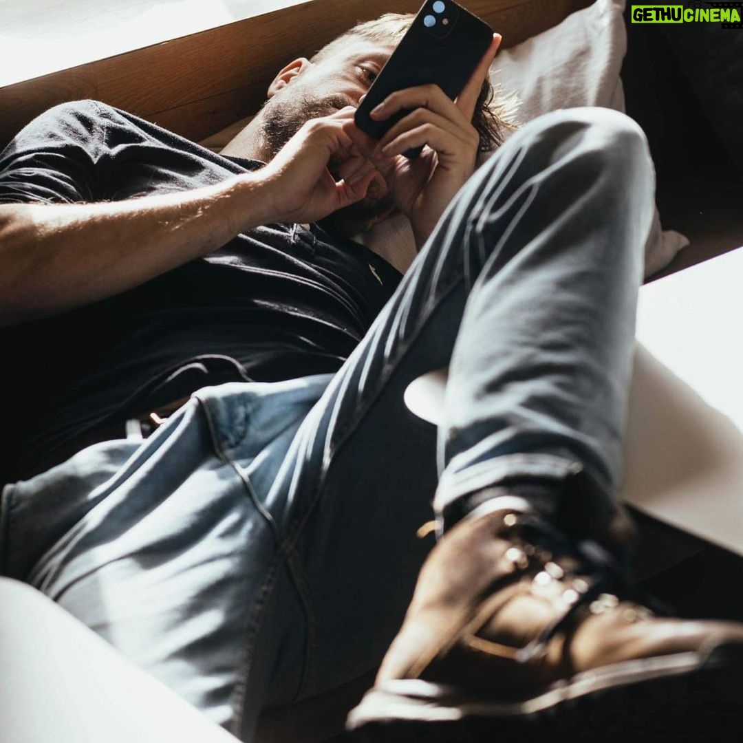Jiří Mádl - 2.1K Likes - Učím se text na serialu HOTEL KOKOŘÍN