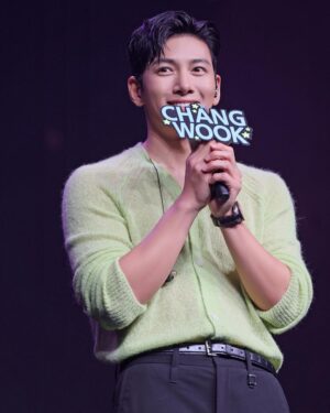 Ji Chang-wook Instagram - ขอบคุณที่อยู่เคียงข้างกันมาตลอด 
แล้วเจอกันใหม่ครับ 💕