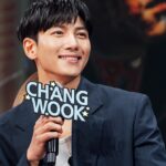 Ji Chang-wook Instagram - terima kasih🇮🇩 aku cinta kalian💕 #indonesia #jakarta