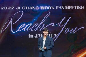 Ji Chang-wook Instagram - terima kasih🇮🇩
aku cinta kalian💕

#indonesia #jakarta