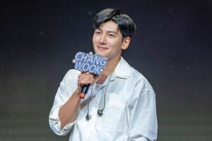 Ji Chang-wook Instagram - Salamat po Pilipinas
필리핀에서의 첫 팬미팅. 너무너무 행복했어요 :) 감사합니다💕