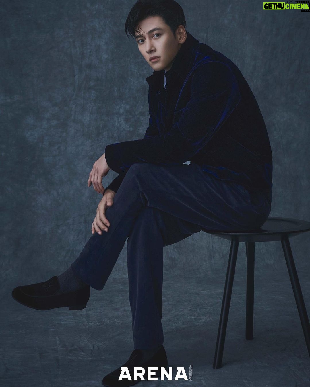 Ji Chang-wook - 1.9 Million Likes - @arenakorea @giorgioarmani