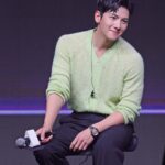 Ji Chang-wook Instagram - ขอบคุณที่อยู่เคียงข้างกันมาตลอด แล้วเจอกันใหม่ครับ 💕
