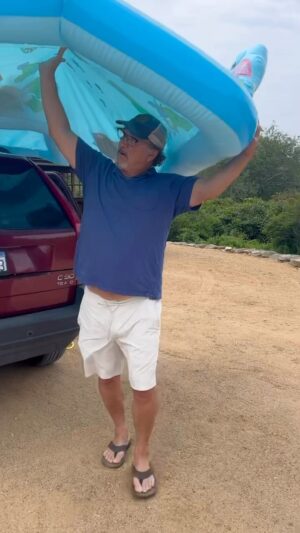 Jim Belushi Instagram - Using a hair dryer blew my mind. Can you imagine blowing that up by hand?