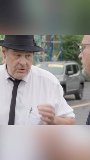 Jim Belushi Instagram - New Episode of Growing Belushi, Wednesday, 9pm ET/PT on @discovery Channel! 🪴