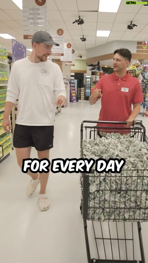 Jimmy Donaldson Instagram - If I offered you $10,000 for every day you lived in a grocery store, how many months would you go? Tomorrow’s video is crazy!
