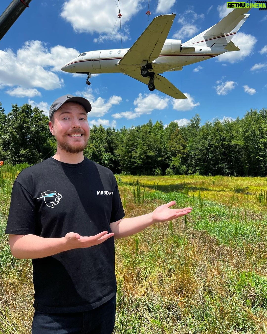 Jimmy Donaldson Instagram - We crash a plane in our new video, go watch!