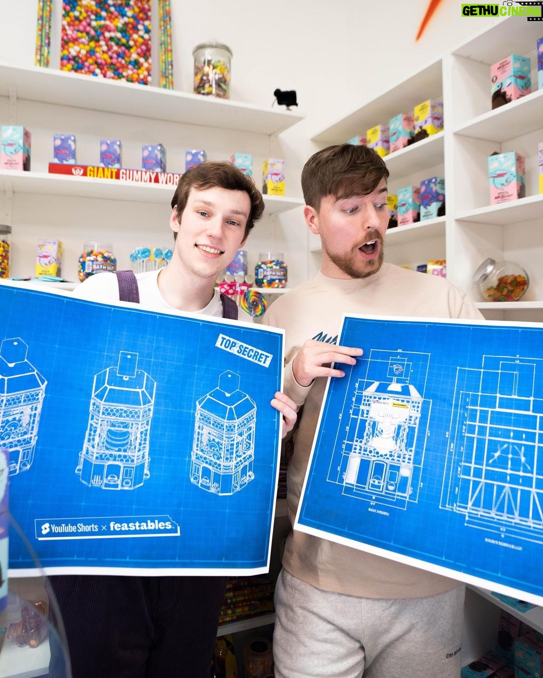Jimmy Donaldson Instagram - I want to fly a couple of you to VidCon to do something insane. Click the link in my bio. #ad. No Purchase Necessary. Ends 6/5. US only, 13+. Rules: yt.be/rules