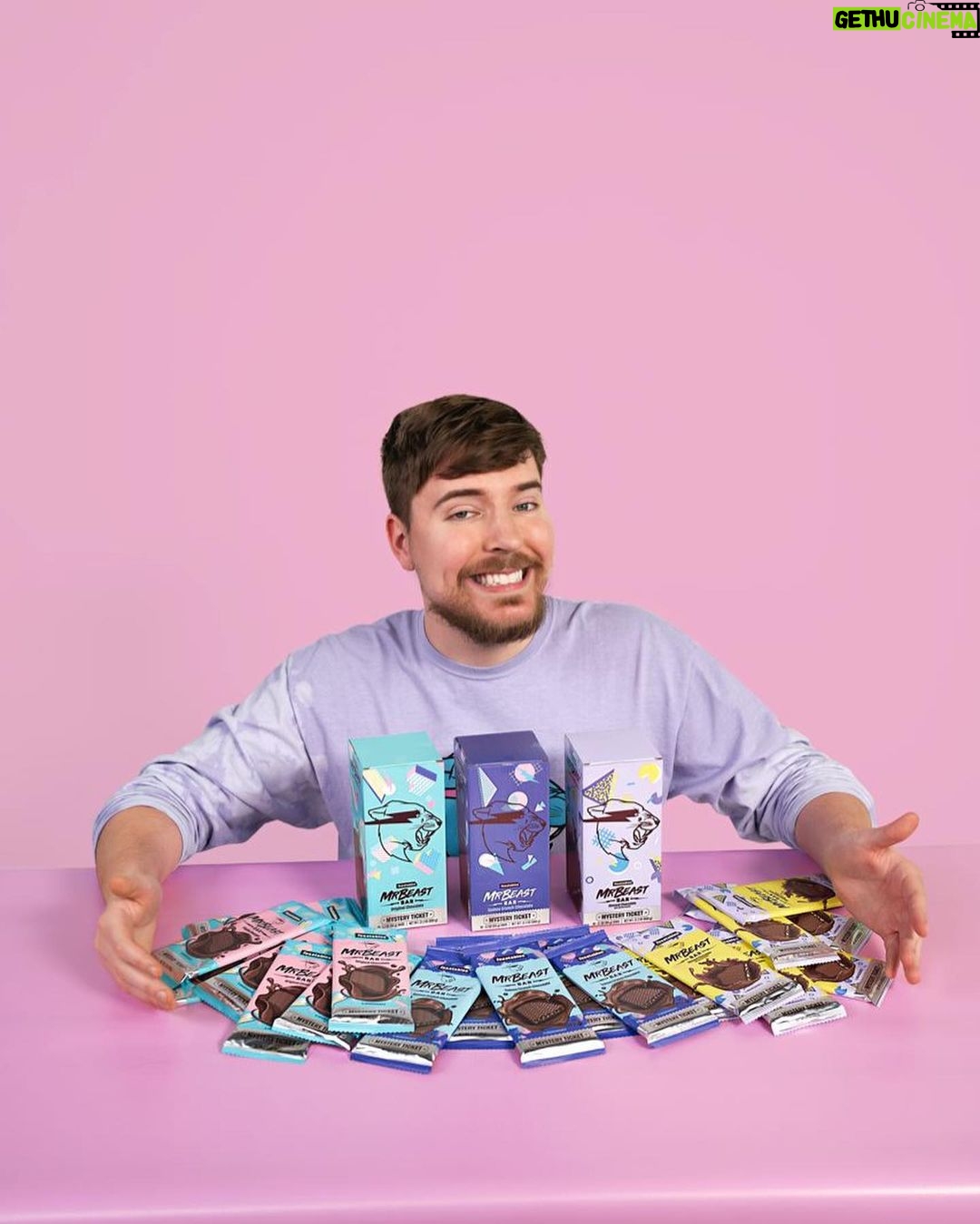 Jimmy Donaldson Instagram - I just launched a brand new chocolate bar in three flavors and to celebrate 10 random bars will have a mystery ticket in them and I will fly those 10 people out to compete for a chocolate factory in a video! Click the link in my bio ❤️