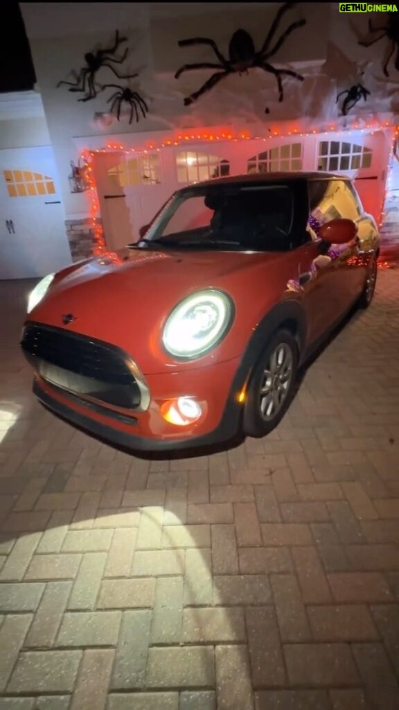 Jimmy Donaldson Instagram - He might have preferred candy instead 😂🚗
