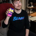 Jimmy Donaldson Instagram - *edited* Hey! “Finger on the app 2” got so many downloads that we crashed the app and tbh, I don’t think we will be able to handle this many players on game day. So I’m going to push the date of the challenge back and work on upgrading the servers! It is now on February 19th 😅 I’m sorry!