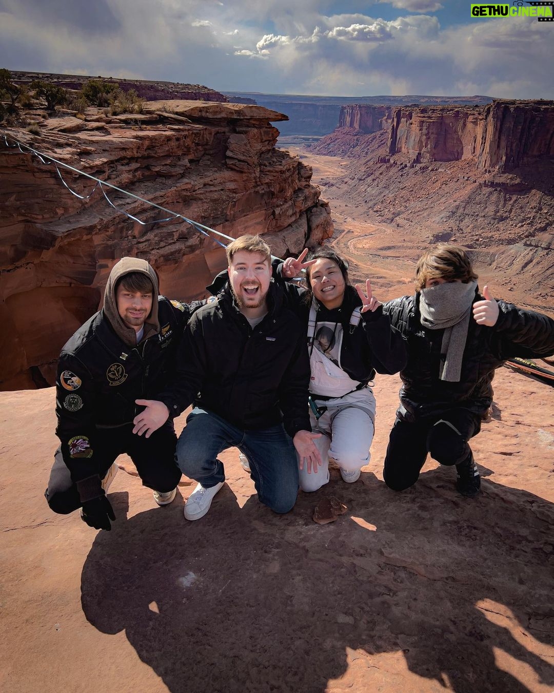 Jimmy Donaldson Instagram - Would you let Jake Paul punch you for $20,000? Would you walk across a canyon for 20k? Go watch the new video to see what people picked!