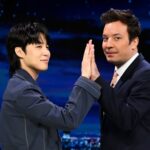 Jimmy Fallon Instagram - @bts.bighitofficial’s #Jimin teaches Jimmy a dance move. #JiminOnFallon #Jimin_FACE The Tonight Show Starring Jimmy Fallon