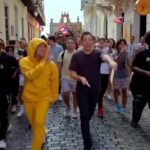 Jimmy Fallon Instagram - From 30 Rock, Fortaleza Street and everywhere in between. Feliz cumpleaños, @badbunnypr!