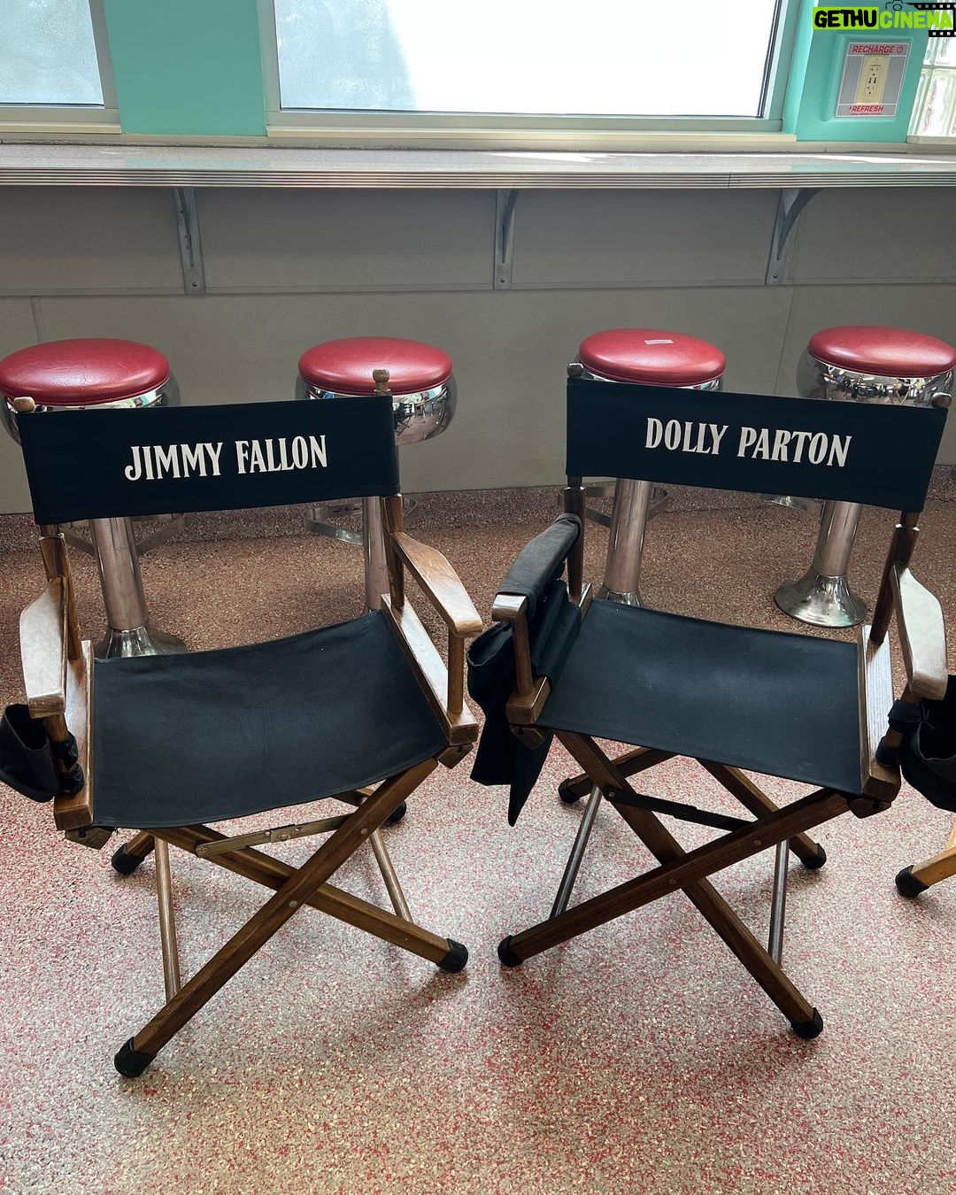 Jimmy Fallon - 228K Likes - I never need an excuse to go hang out with @dollyparton and eat some Tennessee BBQ, but this trip was extra special. Iām so excited to kick off the holidays at Dollywood for Dolly Partonās Mountain Magic Christmas - this holiday season on @nbc.