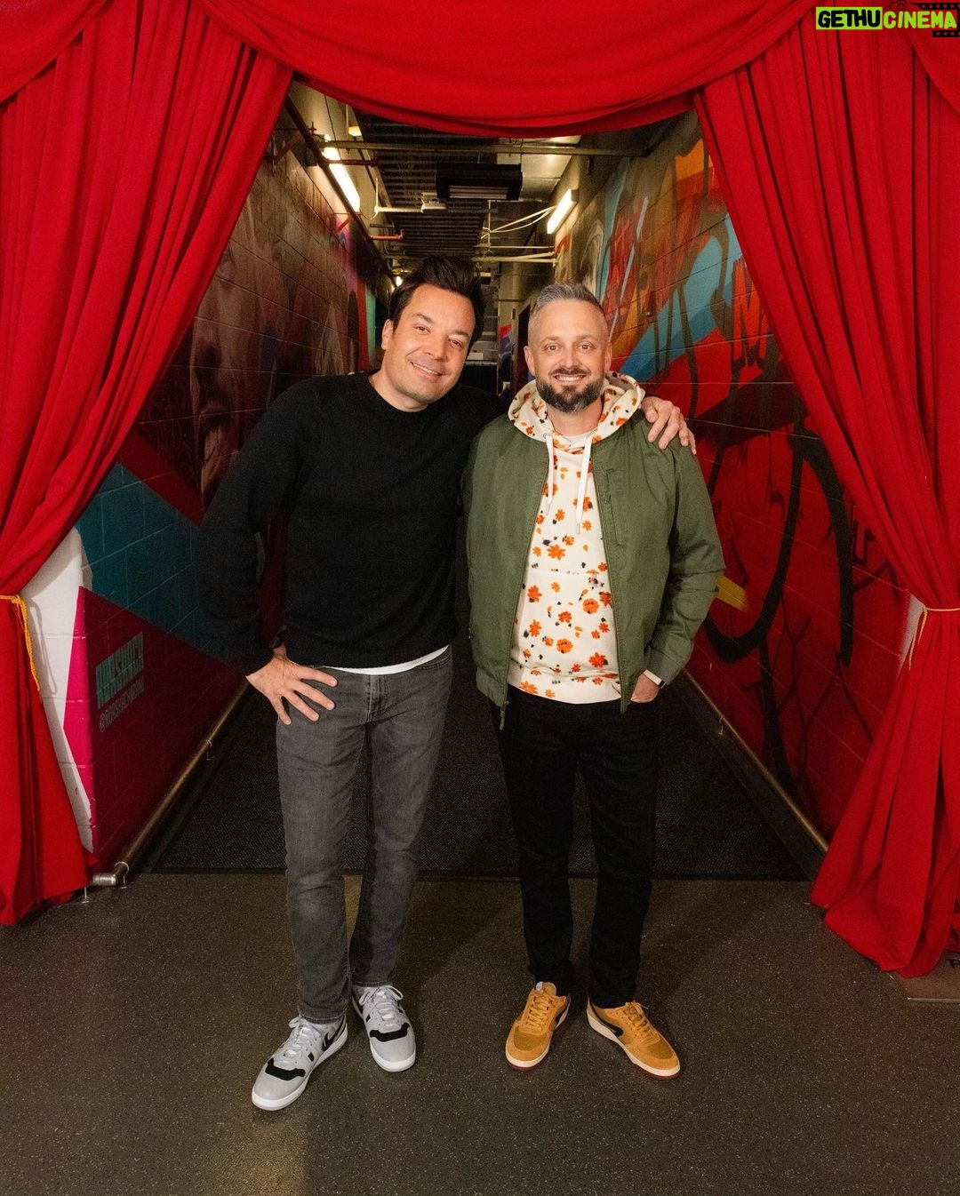 Jimmy Fallon Instagram - There’s no place I’d rather be, on a Thursday, in the middle of January, than Newark, New Jersey. Thank you @natebargatze, @stephenbargatze, @julianmccullough, @jonniewcomedy, @funnymanmikejames, and @garyvider for letting me crash the tour last night. #BeFunny Prudential Center