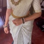 Jisma Jiji Instagram - Gorgeous bride @jisma_jiji_kizhakkarakattu 🤍 Saree draping @draping_damini Mua @rizwan_themakeupboy #drapingdamini#sareedraping#bride#jismavimal#trending