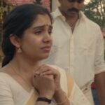 Jisma Jiji Instagram - ഒരു കല്യാണം കഴിക്കാൻ ഇത്രേം പേരുടെ അനുവാദം വേണോ.... Watch ആദ്യം ജോലി പിന്നെ കല്യാണം 4-CLIMAX only on Jisma &Vimal YouTube Channel Story : @vj_vimal_kumar @jisma_jiji_kizhakkarakattu Direction @vj_vimal_kumar Dialogues @jisma_jiji_kizhakkarakattu Dop @asif_pav Associate cameraman @vishnunandan21 @athul_krishna________ Editor @midhunkrishna_a Music @azimroshan Script Supervision @hrishikesh_mundani Associate Director @da_sarathe BGM @antonyelbin Subtitles : @_lee.e._ Coloring @ebinphilip_ Casting @thefrankology Mixed and mastered- @sandeep_sugunan Sfx @____ykr___ @samarth_ambujakshan @siva.ajayan @smruthianish_official @sharan.ss @arya_jagadeesh