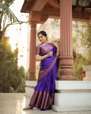 Jisma Jiji Instagram - With Husband @vimal_kumar_online  Photography : @athul_krishna________ 
Styling : @stylewithandriya 
MUA: @gopzmeow 
Jisma’s saree : @meadow_by_priyanka
Blouse stitched @acornfashionlines 
Earring: @zorros_jewelstore
Bracelet: @accessorize_with_ruhnaal
Vimal’s: @acornfashion_mens #lovestory #jismavimal