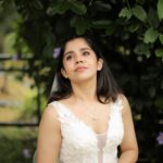 Jisma Jiji Instagram - Bridal Expo at ROS STORY ✨ Cochin, Kottayam & Dubai @rosantoparekkattil MUA: @makeup_by_mariyaaa Shot by: @athul_krishna________ Edited by: @midhunkrishna_a Location: @johnsvillage