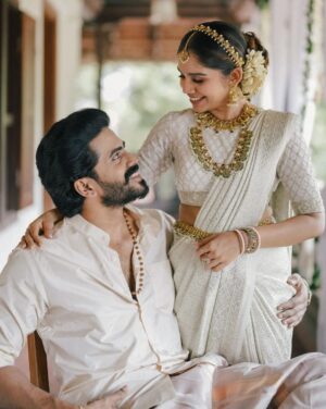 Jisma Jiji Instagram - Officially Mine ❤️
Wedding Shot by : @sk_abhijith
Wedding Stylist: @stylewithandriya @andriya_nunez
Wedding Styling for Vimal: @jisma_jiji_kizhakkarakattu
Wedding makeover: @rizwan_themakeupboy
Events: @shufflevents
#nogoldwedding