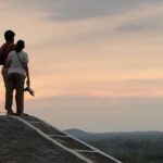 Jisma Jiji Instagram – സ്വപ്നം കണ്ടതെല്ലാം
ഉള്ളം കയ്യിൽ തൂകി
സ്നേഹം നോൽക്കും നാടെ
സ്വർഗ്ഗം തന്നെ നീയേ

തുടക്കക്കാരായ ഞങ്ങളെ കൂടെ നിന്ന് സഹായിച്ച എല്ലാ പാലക്കാട് നിവാസികൾക്കും ഒരായിരം നന്ദി. കഴിഞ്ഞ അഞ്ചു മാസത്തെ ഞങ്ങളുടെ ചിന്തയും പ്രയത്നവും എല്ലാം മനസ്സറിയും യന്ത്രത്തിന് വേണ്ടി ആയിരുന്നു. നല്ലൊരു കഥ തയ്യാറാക്കാൻ കുറച്ചു സമയം എടുക്കേണ്ടി വന്നെങ്കിലും, വരുമ്പോൾ കൂടെ നിൽക്കാൻ നിങ്ങൾ കാഴ്ചക്കാർ ഉണ്ടാകുമെന്ന വിശ്വാസം ഇത്തവണയും തെറ്റിയില്ല. 

സുധിയേം ശ്യാമിനെം സ്നേഹത്തോടെ സ്വീകരിച്ചതിന് എല്ലാ കാഴ്ചക്കാർക്കും ഒരായിരം നന്ദി. 

Special thanks to @sreejith_kakkayur
 
#gratitude #palakkad #kannilminnarangal Palakkad