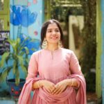 Jisma Jiji Instagram - A Festive Symphony of Style,” a collection that’s designed to leave you mesmerized. Indulge in the perfect blend of elegance and style, and make a statement wherever you go. Get your hands on this exquisite collection. . . . Shot by: @athul_krishna________ #kalaakaari #kpretbykalaakaari #festive #madeinkerala #designerwear #handwovenchanderi #chandersilk #artisans #alankrita #semipartywear #festivecollection #handmade #sustainablefashion