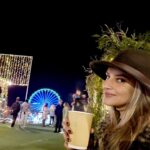 Joana Alvarenga Instagram – Christmas time 🎄🎅❤️☃️🥂 Lisbon, Portugal