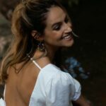 Joana Alvarenga Instagram - A liberdade e a fé, é a ave que sente a luz e canta quando a madrugada ainda está escura! By Tagore . #nature #freedom #peace #bird